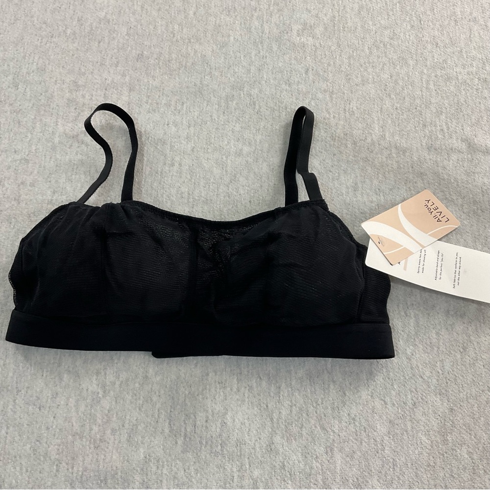ALL. YOU. LIVELY MESH UPPER WOMEN’S BRALETTE/BRA SIZE: MEDIUM (34 A-B) JET BLACK